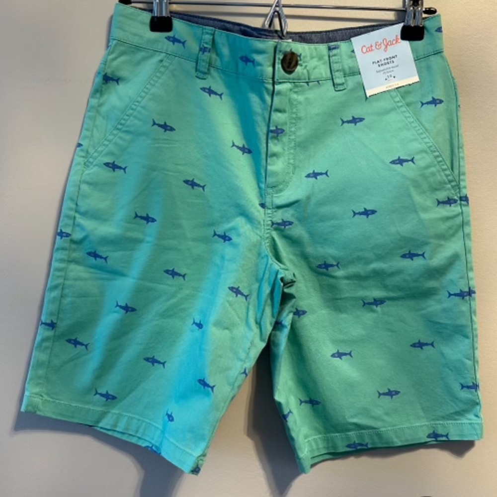 Cat and jack boys shorts size 12
